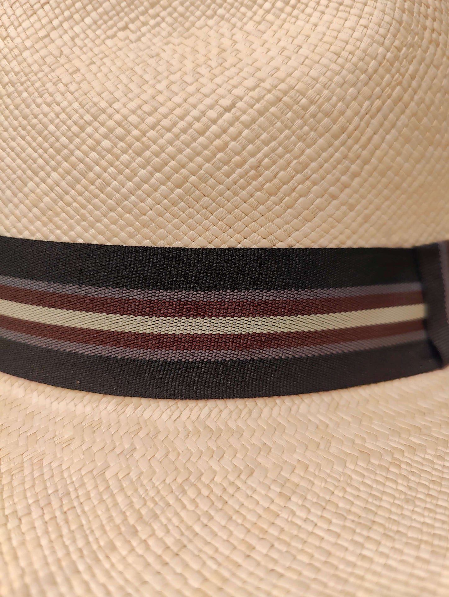 Clasico - Grade 1 - Brown & Beige