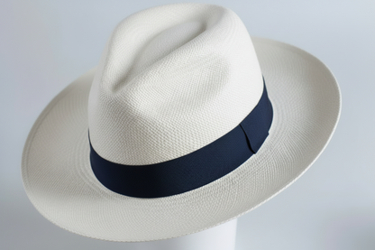 The Capitan (G12 - Superfino) (white)